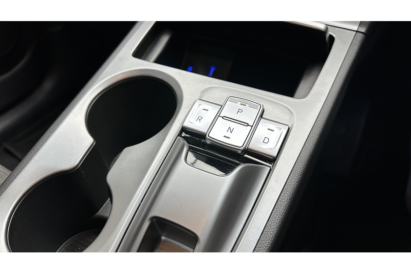 Hyundai KONA Premium - U3036