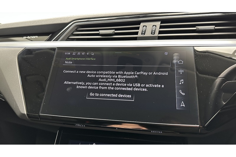 Audi e-tron Sport - U3037