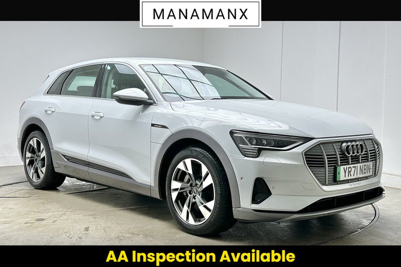 Audi e-tron Sport - U3037