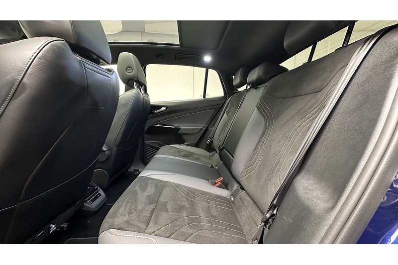 Volkswagen ID.5 Pro Style - U3039