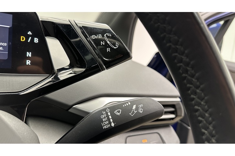 Volkswagen ID.5 Pro Style - U3039