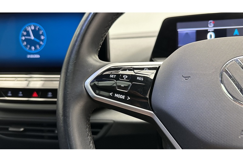 Volkswagen ID.5 Pro Style - U3039