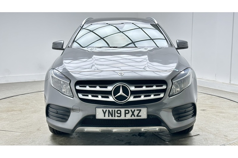 Mercedes-Benz GLA GLA200 AMG Line - U3054