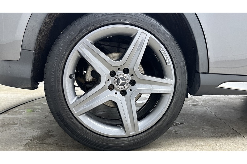 Mercedes-Benz GLA GLA200 AMG Line - U3054