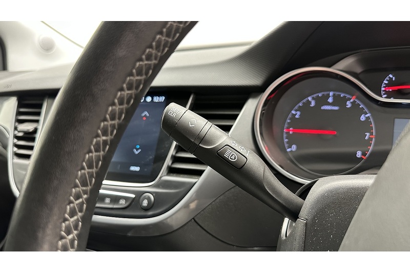 Vauxhall Crossland Elite Edition - U3056