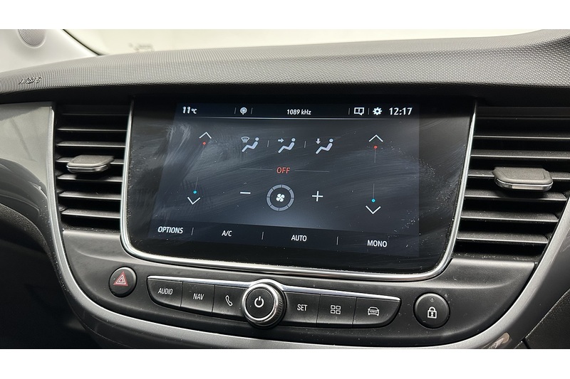 Vauxhall Crossland Elite Edition - U3056