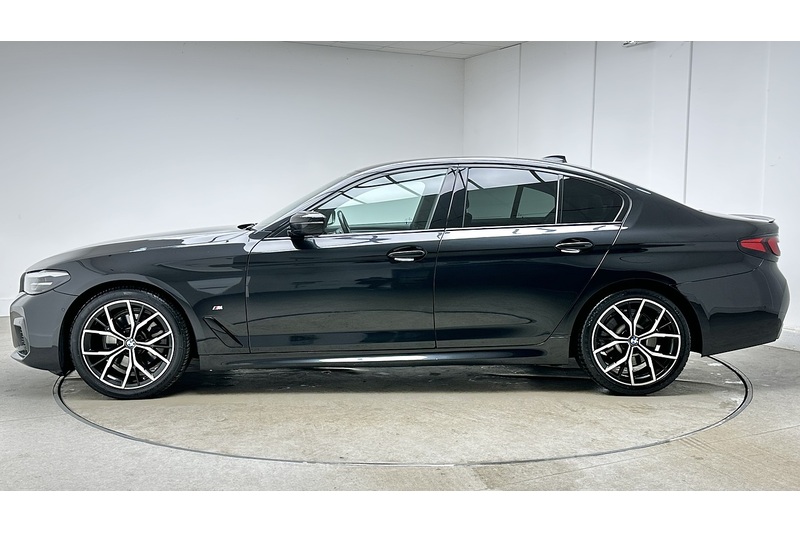 BMW 5 Series 520d MHT M Sport - U3061