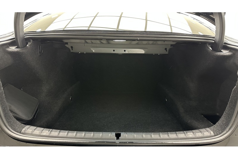 BMW 5 Series 520d MHT M Sport - U3061