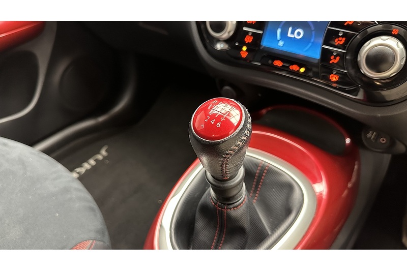 Nissan Juke dCi N-Connecta - U3068
