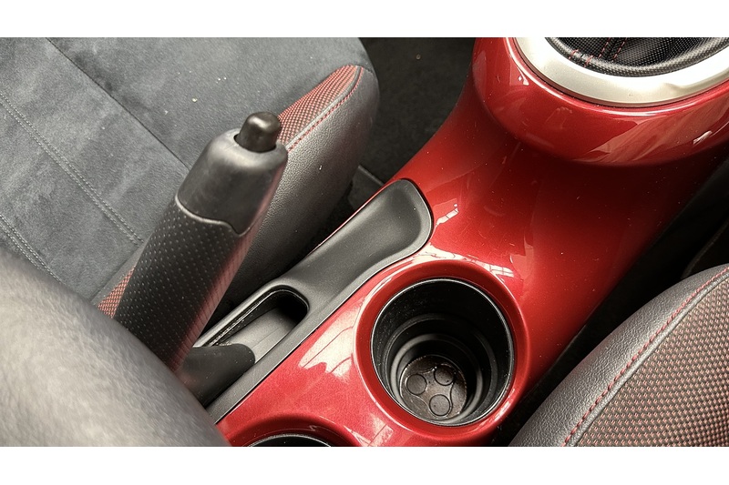 Nissan Juke dCi N-Connecta - U3068