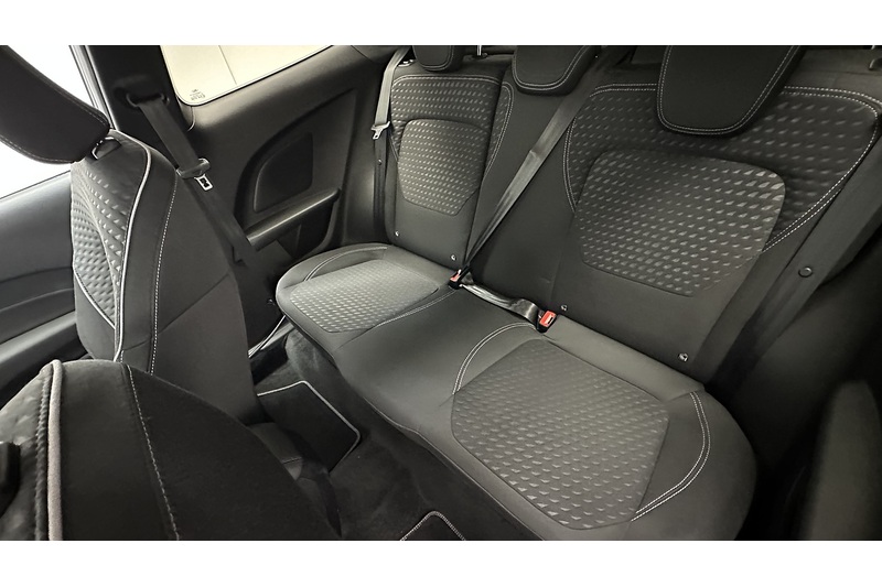 Ford Fiesta T EcoBoost Titanium - U3070