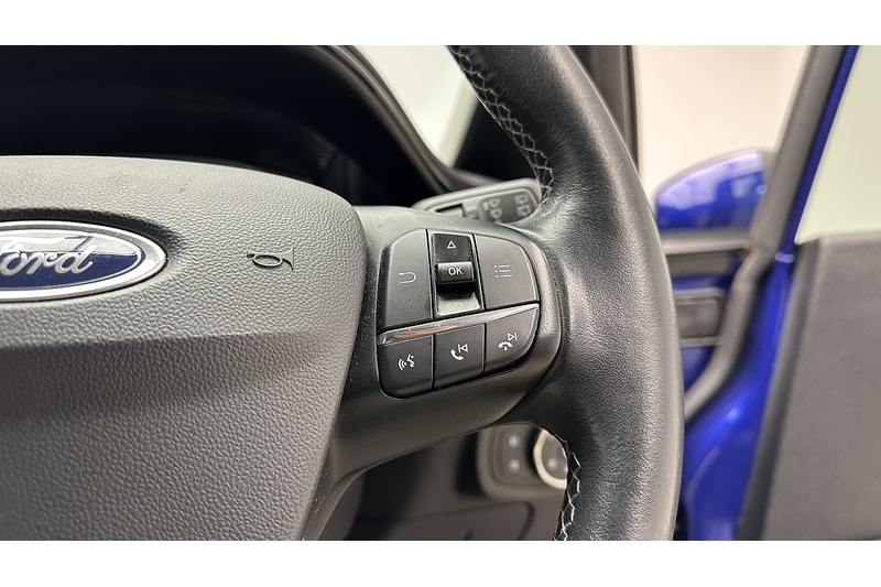 Ford Fiesta T EcoBoost Titanium - U3070