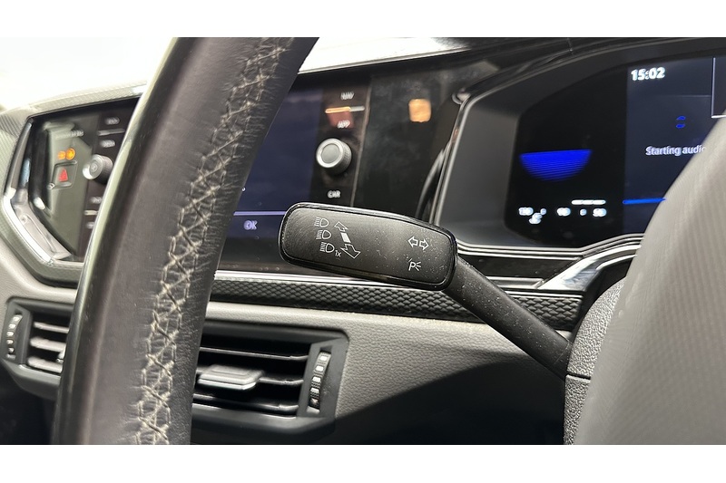 Volkswagen Polo Life - U3073