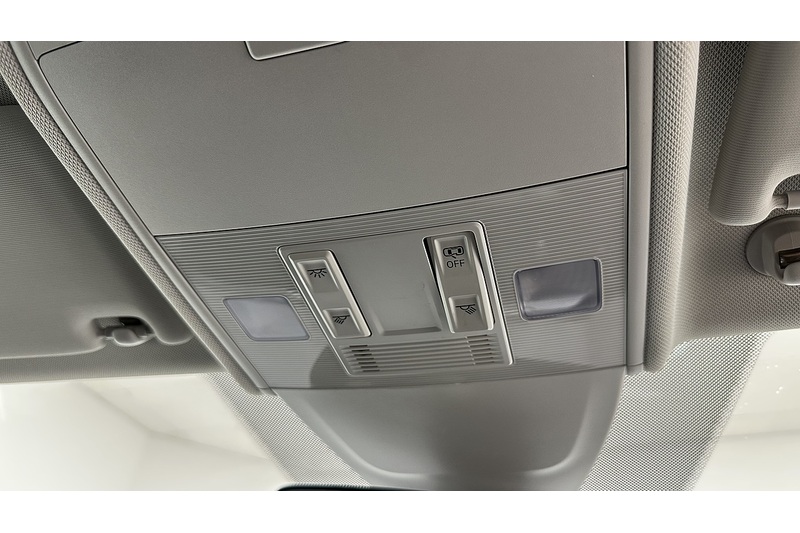 Volkswagen Polo Life - U3073