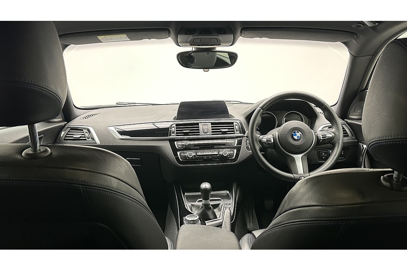 BMW 1 Series 118i M Sport Shadow Edition - U3078
