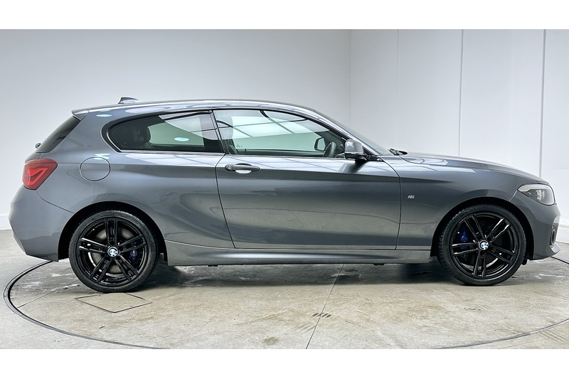 BMW 1 Series 118i M Sport Shadow Edition - U3078