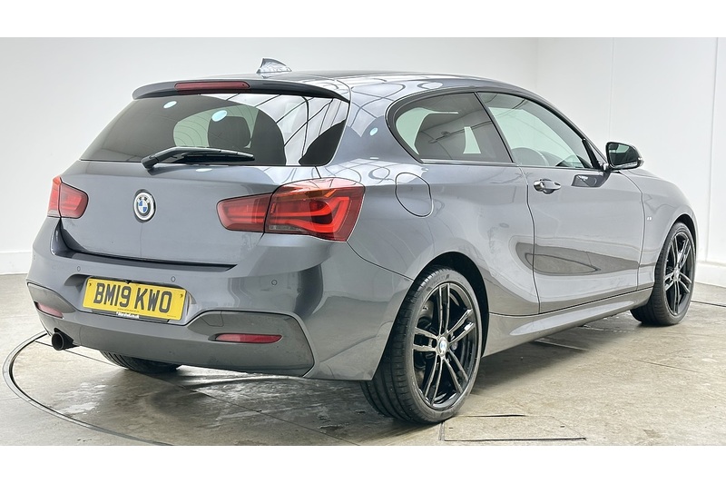 BMW 1 Series 118i M Sport Shadow Edition - U3078