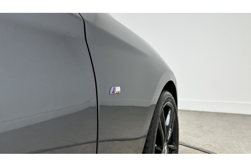 BMW 1 Series 118i M Sport Shadow Edition - U3078