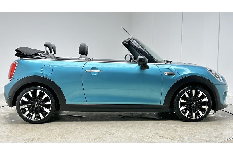 MINI Convertible Cooper - U3081