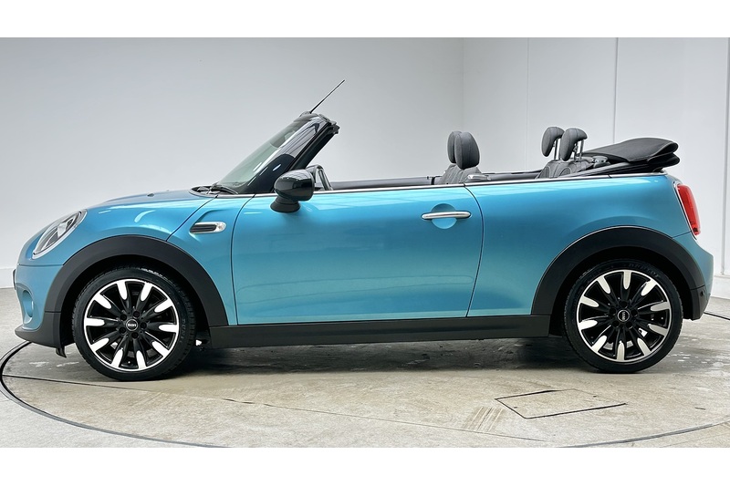 MINI Convertible Cooper - U3081
