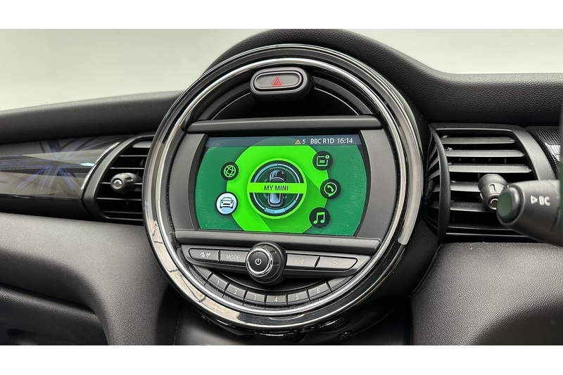 MINI Convertible Cooper - U3081