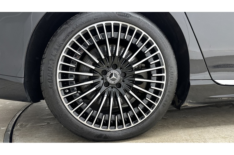 Mercedes-Benz EQS EQS 450+ AMG Line - U3082