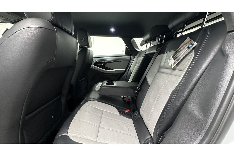 Land Rover Range Rover Evoque D150 R-Dynamic S - U3086