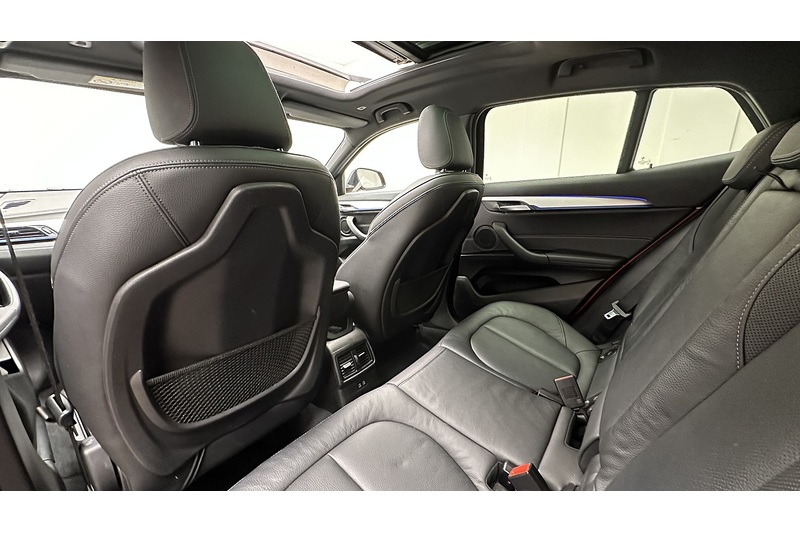 BMW X2 18i M Sport X - U3089