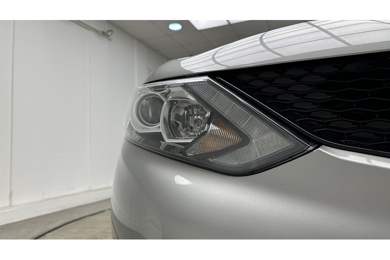 Nissan Qashqai dCi N-Connecta - U3090