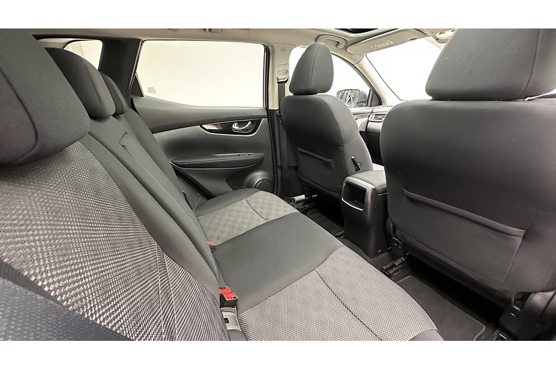 Nissan Qashqai dCi N-Connecta - U3090