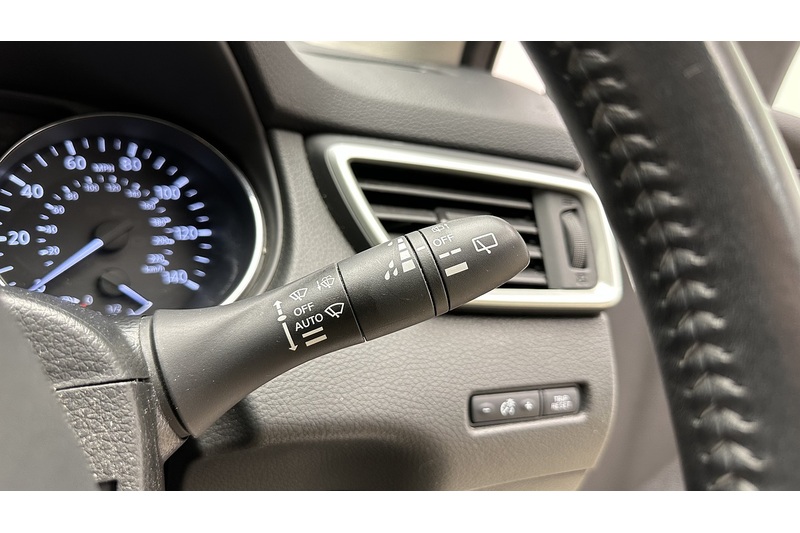 Nissan Qashqai dCi N-Connecta - U3090