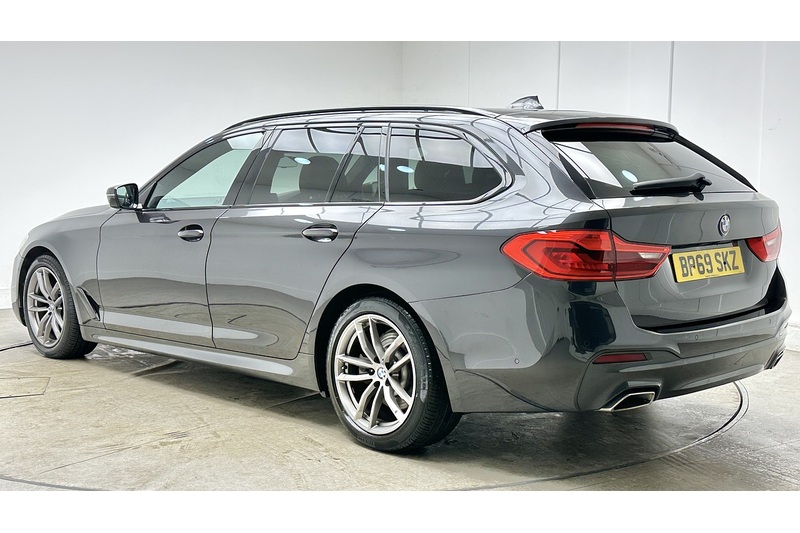 BMW 5 Series 520d MHT M Sport - U3095