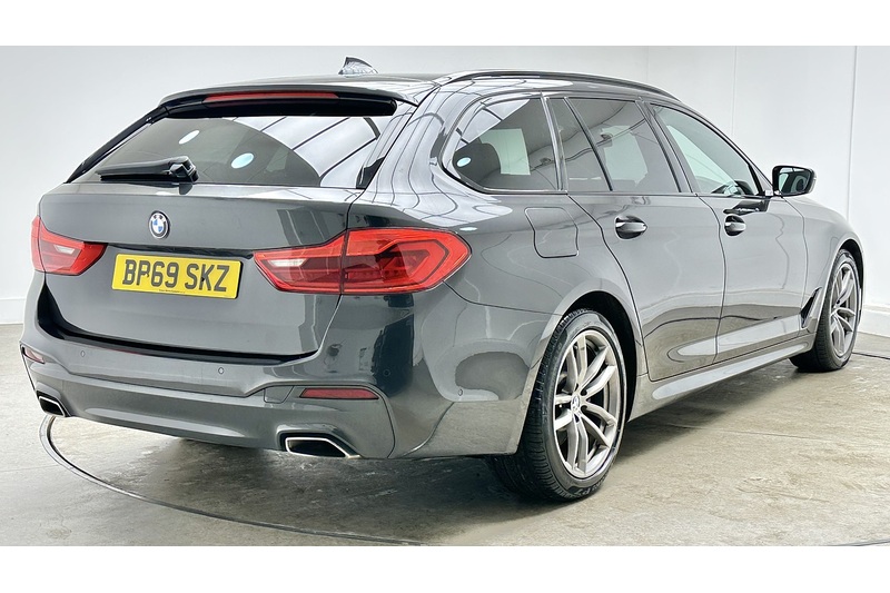 BMW 5 Series 520d MHT M Sport - U3095