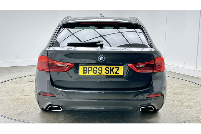 BMW 5 Series 520d MHT M Sport - U3095
