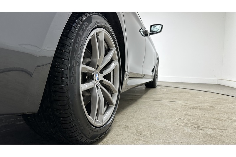 BMW 5 Series 520d MHT M Sport - U3095