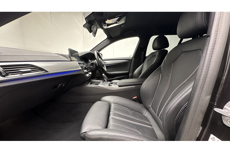 BMW 5 Series 520d MHT M Sport - U3095