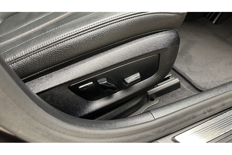 BMW 5 Series 520d MHT M Sport - U3095