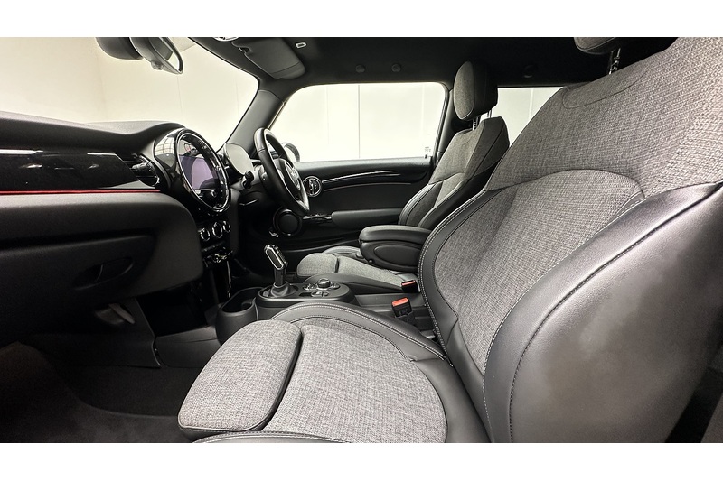 MINI Electric Hatch Cooper SE Level 2 - U3101