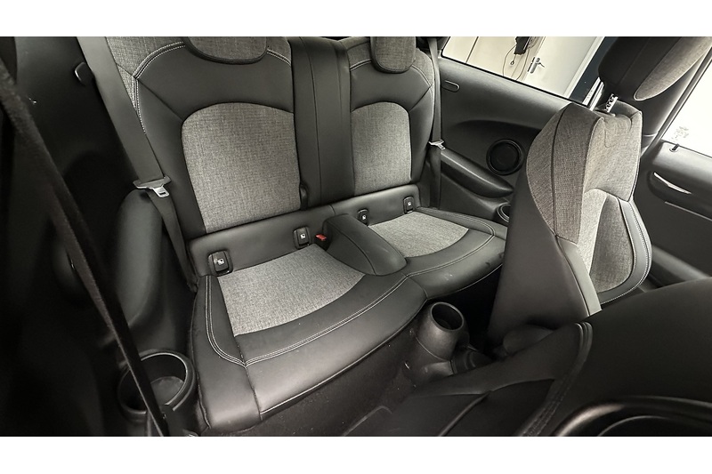 MINI Electric Hatch Cooper SE Level 2 - U3101
