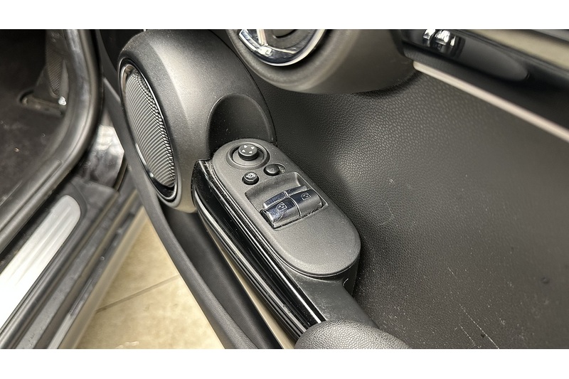 MINI Electric Hatch Cooper SE Level 2 - U3101
