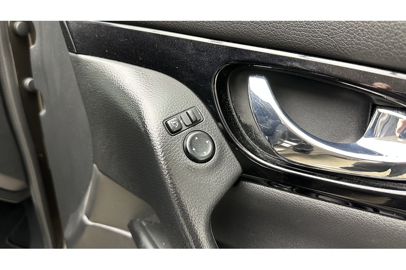 Nissan Qashqai dCi N-Connecta - U3105