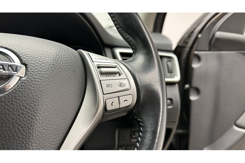 Nissan Qashqai dCi N-Connecta - U3105