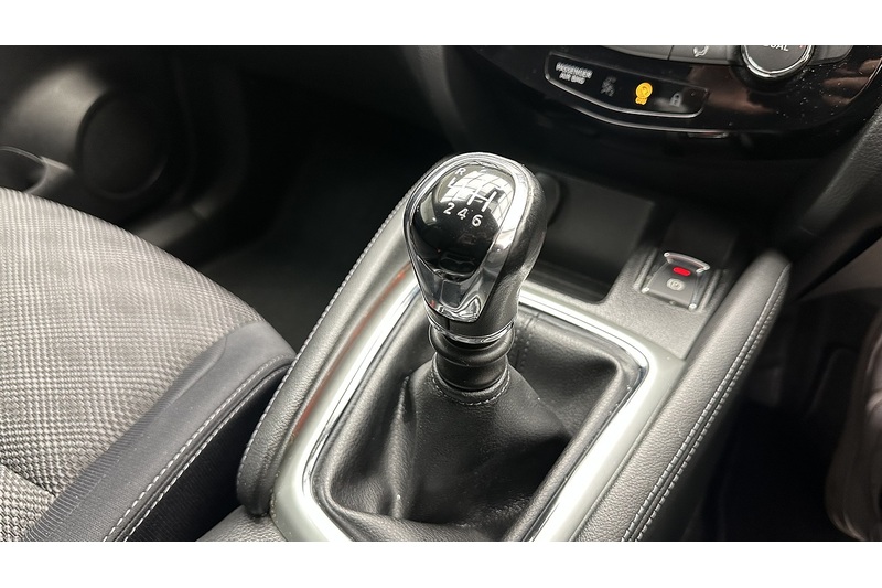 Nissan Qashqai dCi N-Connecta - U3105