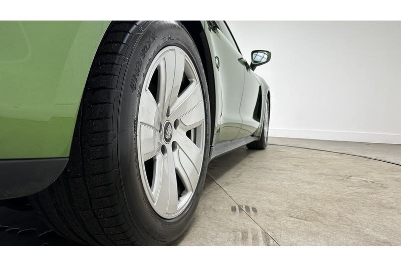 Porsche Taycan Performance Plus - U3123