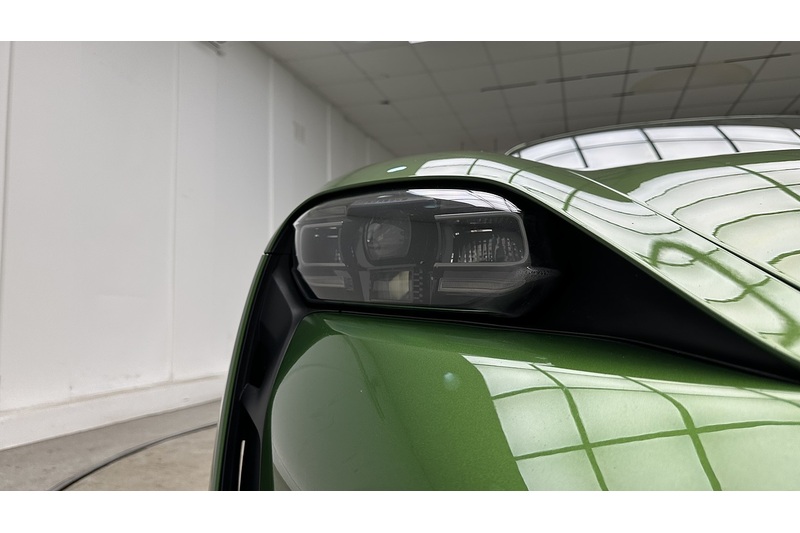 Porsche Taycan Performance Plus - U3123