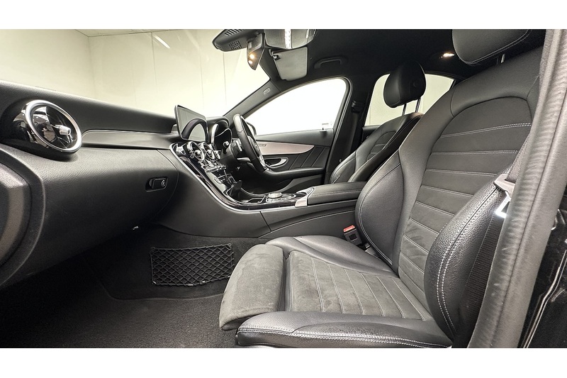 Mercedes-Benz C Class C200 MHEV EQ Boost AMG Line - U3131