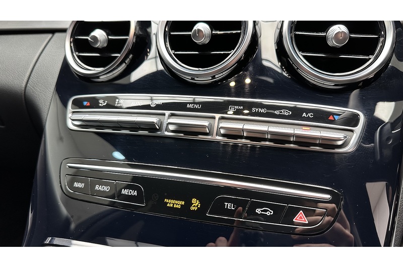 Mercedes-Benz C Class C200 MHEV EQ Boost AMG Line - U3131