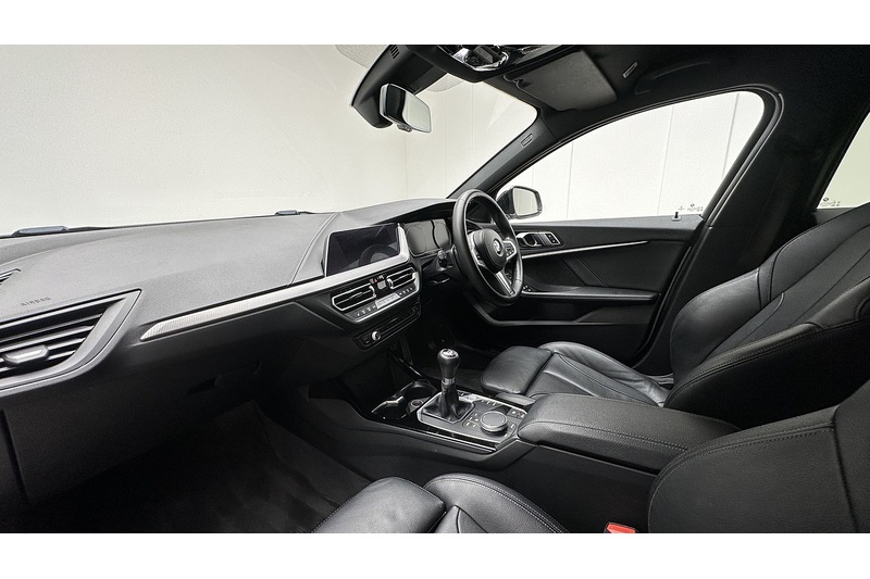 BMW 1 Series 118I M Sport - U3143