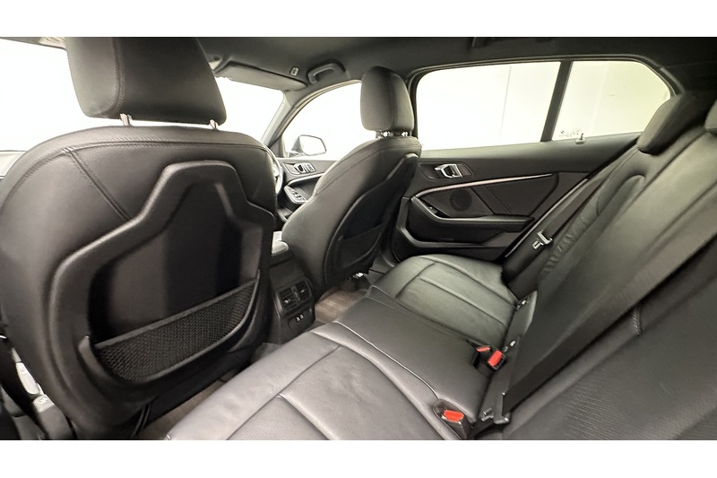 BMW 1 Series 118I M Sport - U3143