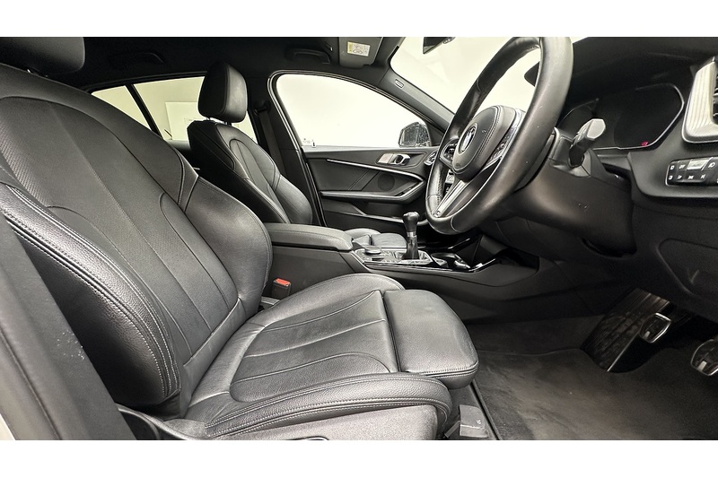 BMW 1 Series 118I M Sport - U3143